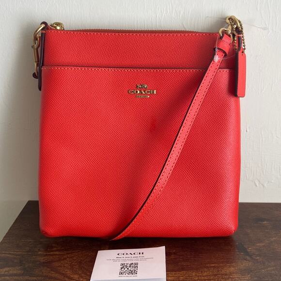 New no tag MSRP$199 Coach Kitt Crossgrain Leather Crossbody Red Orange Bag